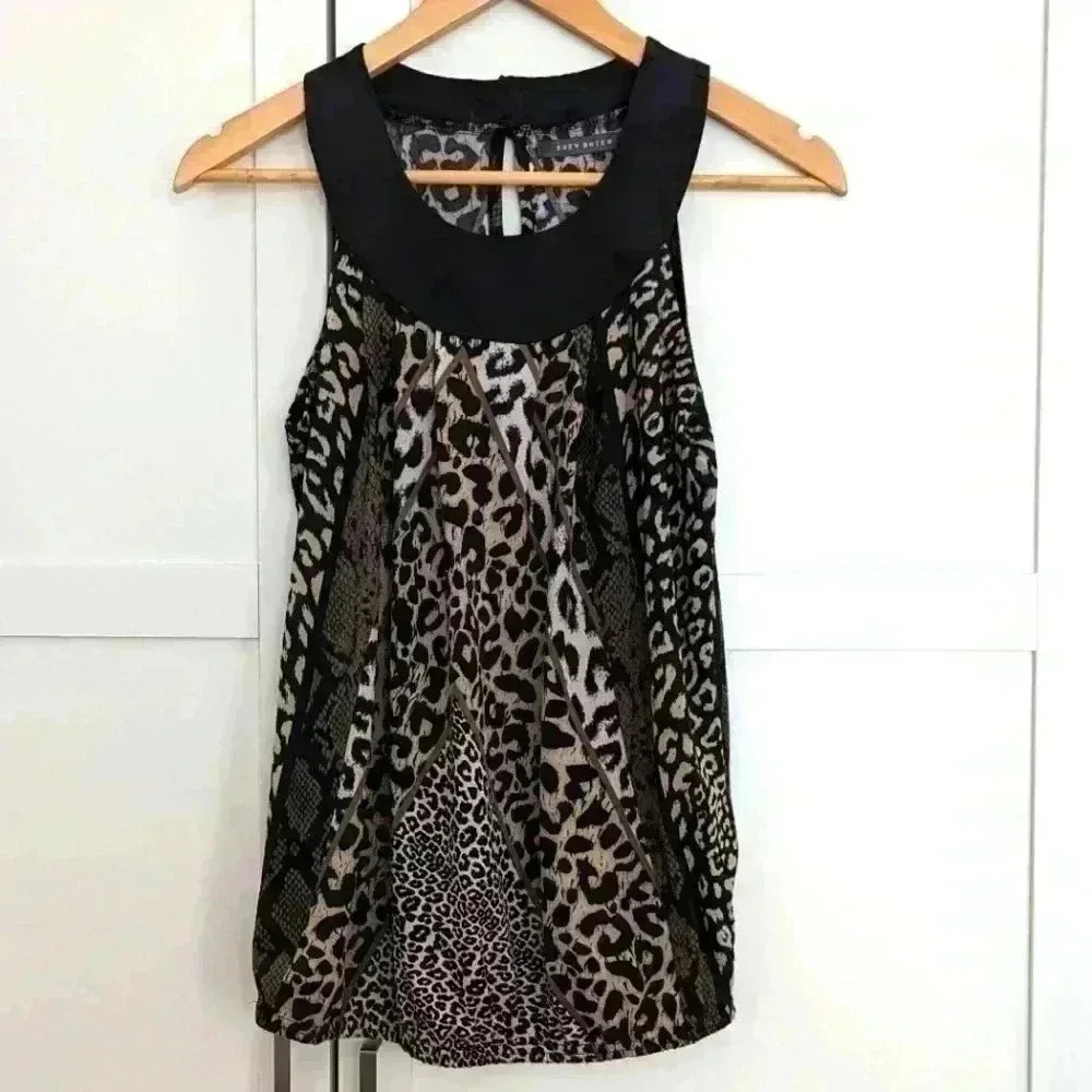 Suzy Shier Leopard  Top